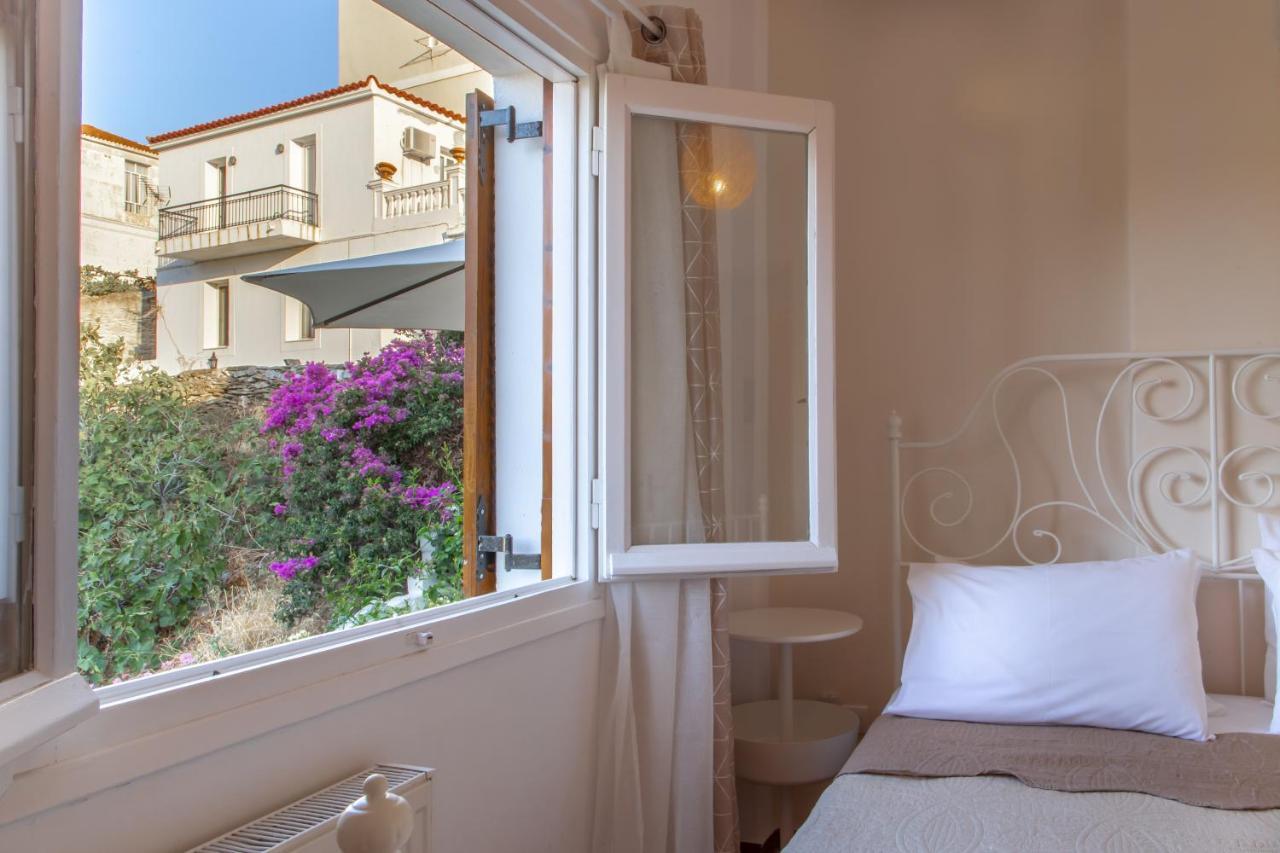Apartamento Eleni'S Seaview House Ándros Exterior foto